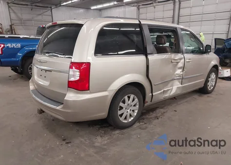 2013 Chrysler Town & Country Touring из США, поврежденный, VIN 2C4RC1BG2DR610346